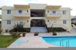 Litinas Apartments with pool